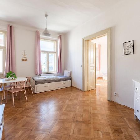 Tesnov Residence Apartments Prague Extérieur photo